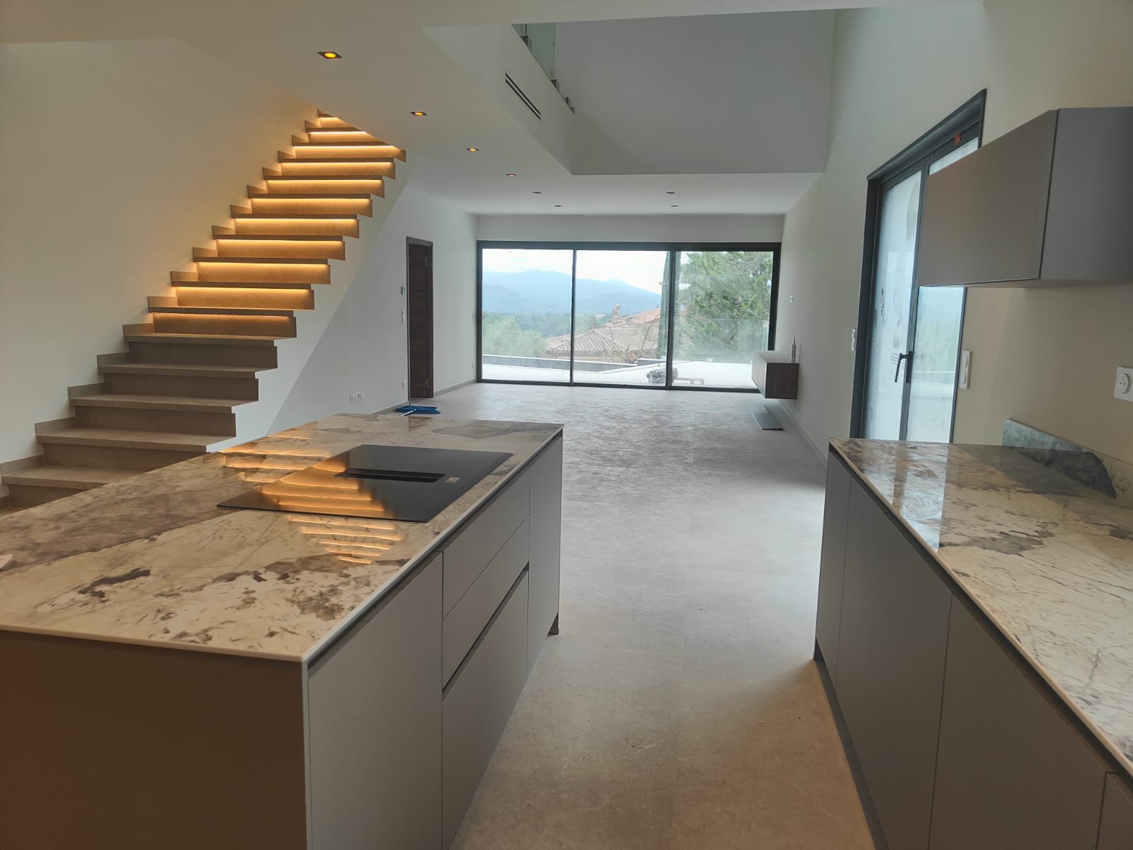 Villa 4 pièces 200m²